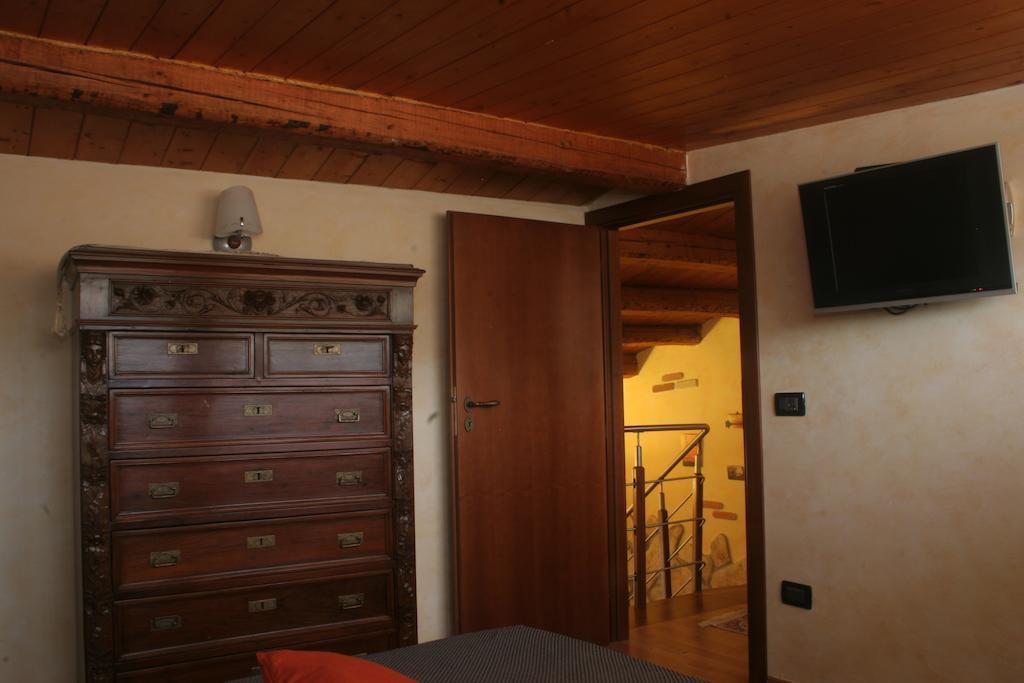 Alla Corte dei Ventimiglia Montelepre Esterno foto