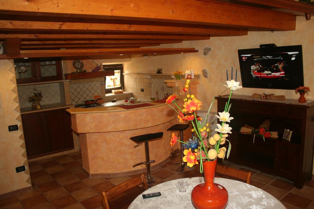 Alla Corte dei Ventimiglia Montelepre Esterno foto