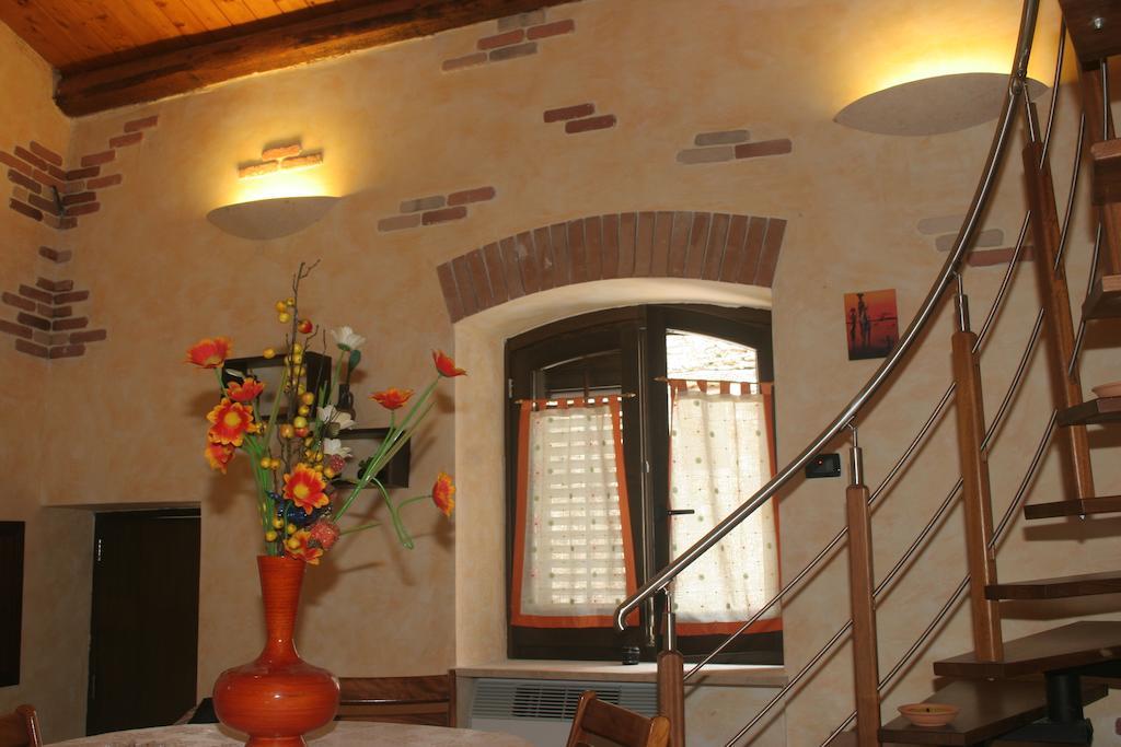 Alla Corte dei Ventimiglia Montelepre Camera foto